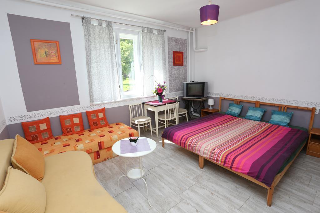 Vila Sazava Luaran gambar